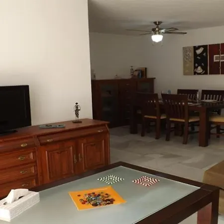 - 2 Bedrooms With Pool And Wifi - 4229 Apartment