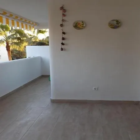 - 2 Bedrooms With Pool And Wifi - 4229 *